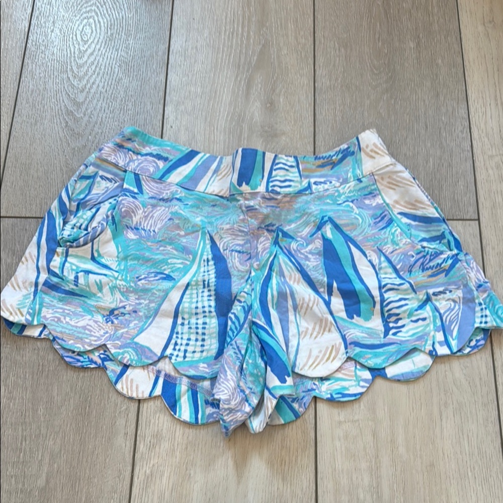 Lilly Pulitzer Dahlia Shorts in Lilac Verbena Aboat Time Size S